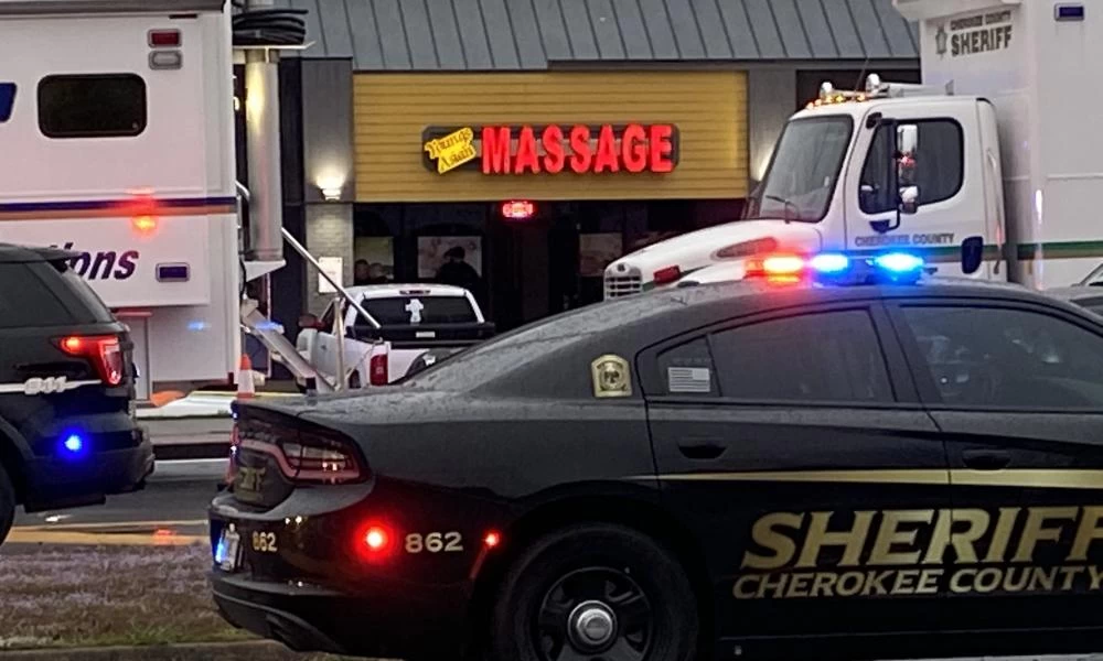 Μακελειό στις ΗΠΑ: Πυροβολισμοί σε τρία διαφορετικά σπα στην Τζόρτζια - Τουλάχιστον οκτώ νεκροί